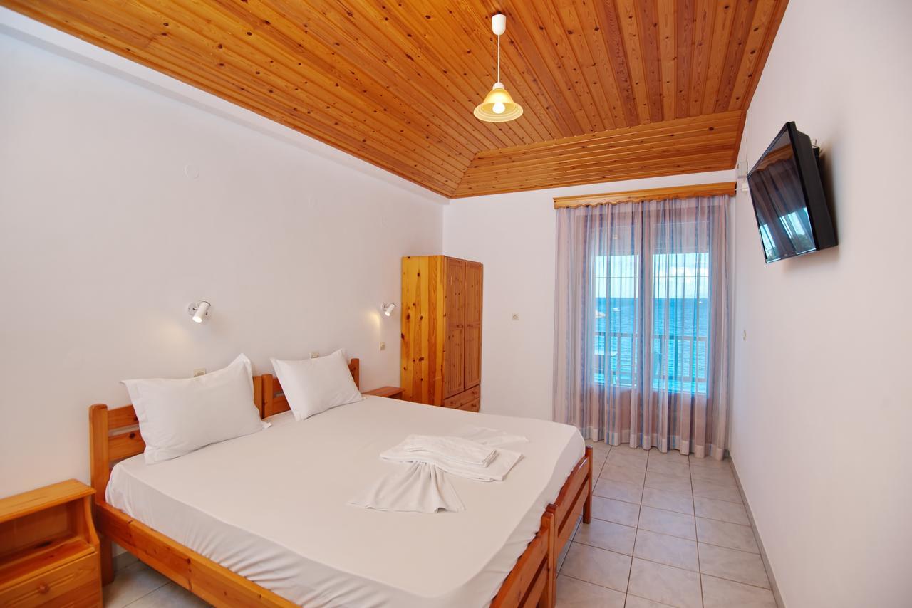 Ostria Hotel Patitíri Kültér fotó